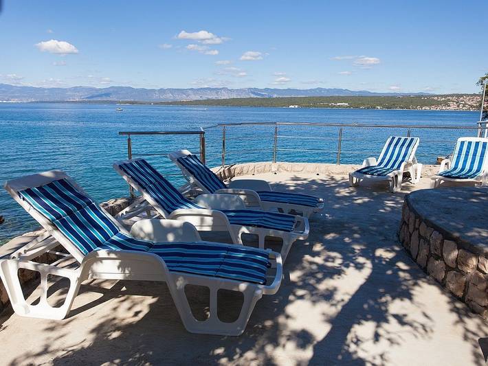 Apartment für 2 Personen am Strand in Vantačići in Vantacici, Krk