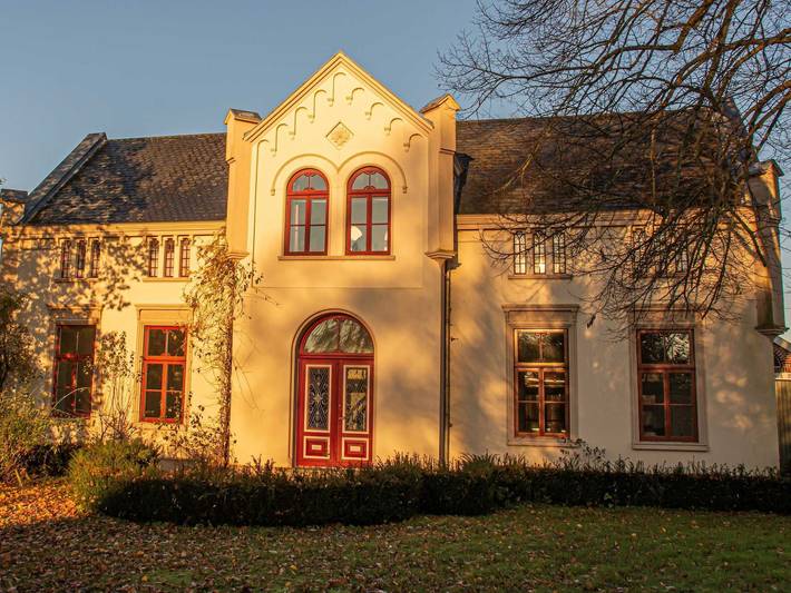 Ferienwohnung für 4 Personen, mit Terrasse und Garten in Bunde - 2