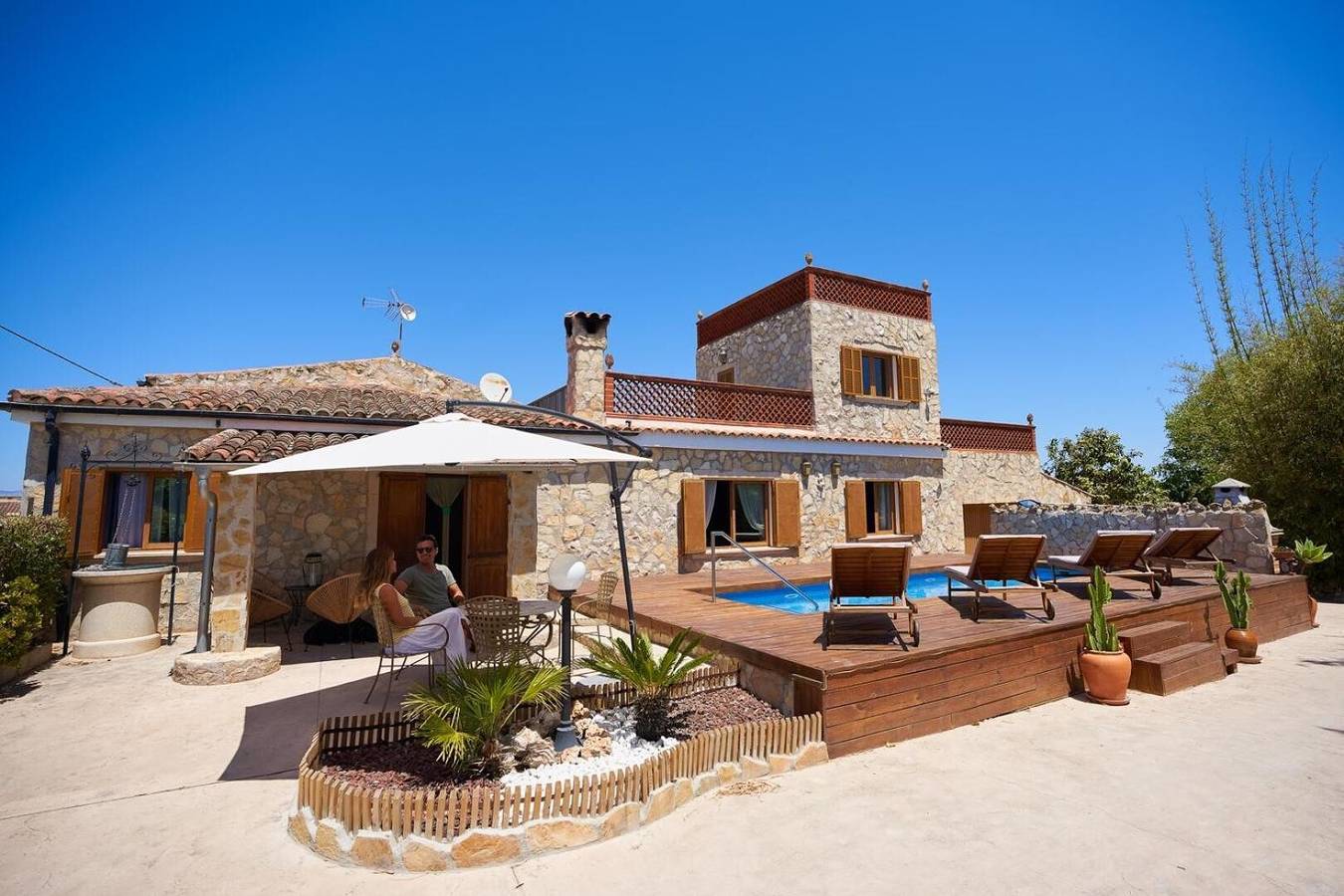 Villa 'Son Roig' mit Bergblick, Wi-Fi und Klimaanlage in Maria de la Salut, Mallorca Inselmitte