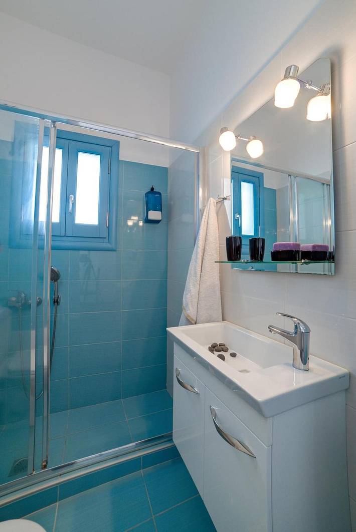 Apartamento entero, Apartamento '2 44' con vistas al mar, Wi-Fi y aire acondicionado in Perissa, Santorini