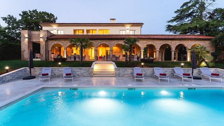 Ferienhaus mit Meerblick für 10 Personen, mit Garten und Pool sowie Balkon in Poreč - 3