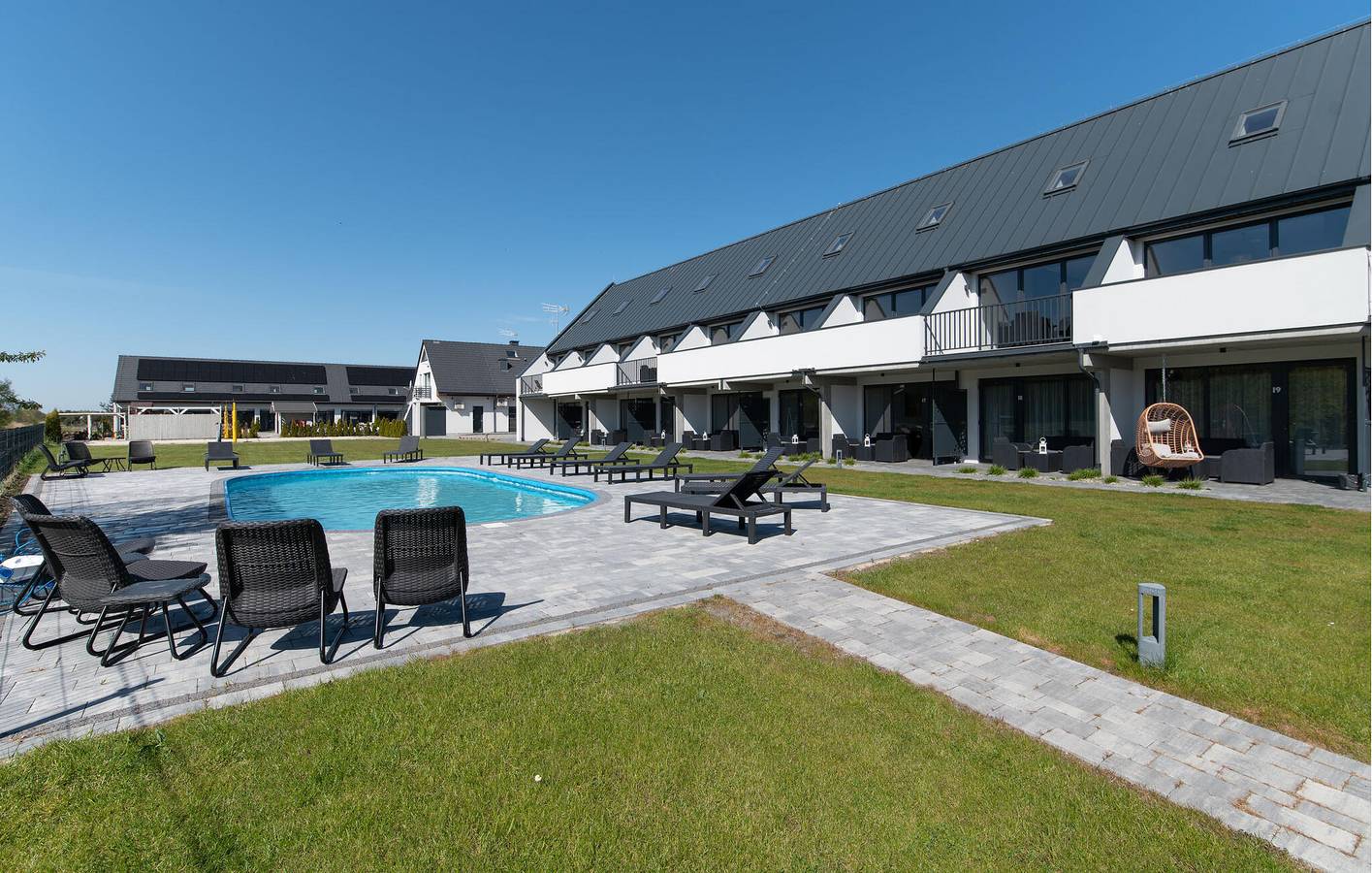 Ganze Ferienwohnung, Ferienwohnung für 5 Personen mit Pool in Nowęcin, Slowinzischer Nationalpark