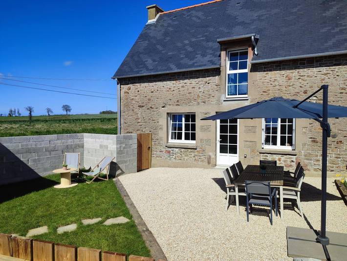 Gîte pour 8 personnes, avec jardin et vue à Saint-Méloir-des-Ondes