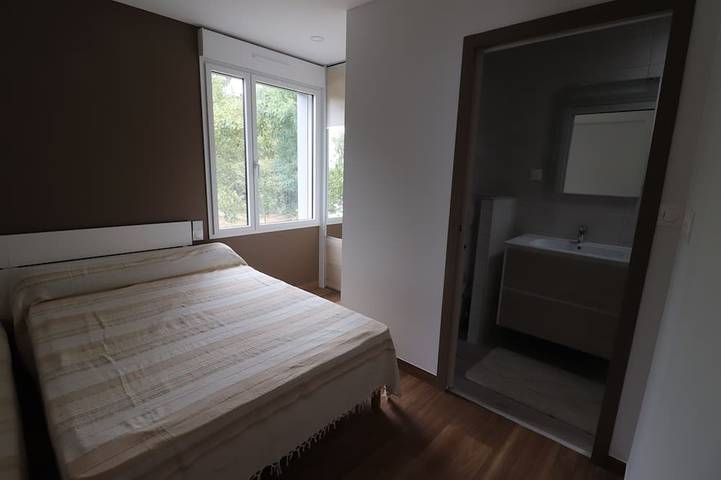 Location de vacances pour 7 personnes, avec jardin et terrasse à Hôpital-Camfrout - 2