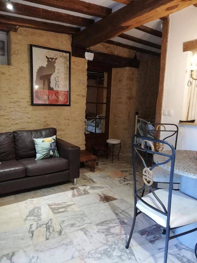 Gîte pour 2 personnes, avec piscine et jardin à Saint-Chamassy - 4