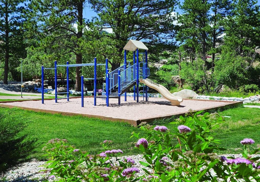 Hotel for 2 Guests in Estes Park, Larimer County