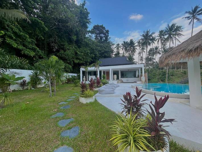Villa für 10 Personen, mit Pool und Ausblick sowie Garten, kinderfreundlich auf Koh Samui