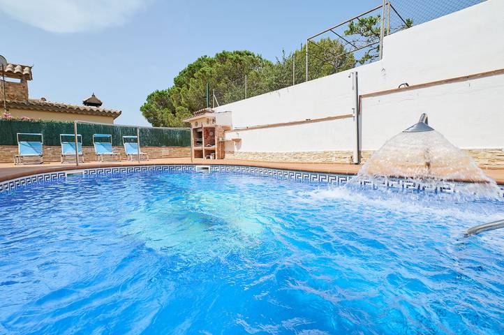 Casa rural para 12 personas, con Balcón y Terraza en Blanes - 2