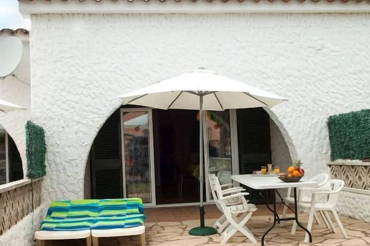Ferienhaus für 6 Personen, mit Terrasse in Empuriabrava