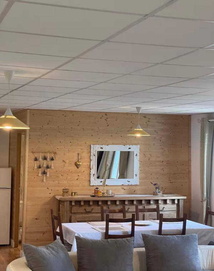 Gîte pour 3 personnes, avec terrasse et vue dans Station du Mont Serein - 3