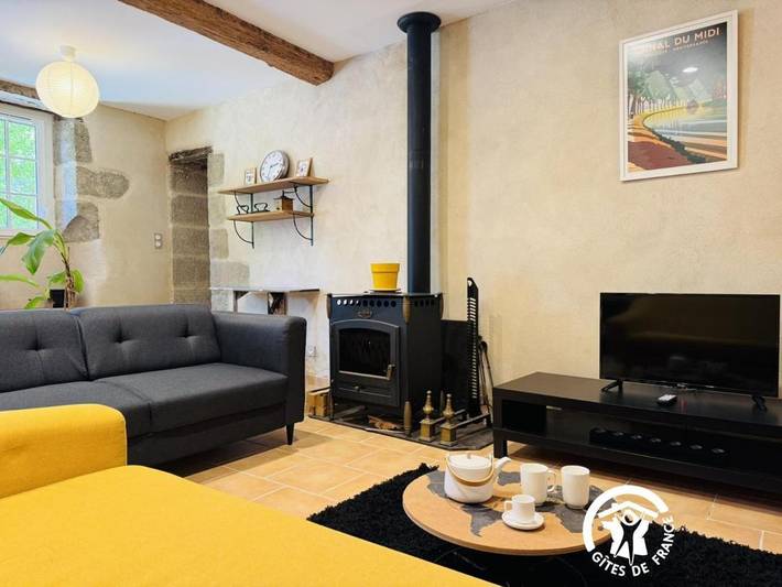 Location de vacances pour 5 personnes, avec terrasse à Sainte-Eulalie (Aude) - 2