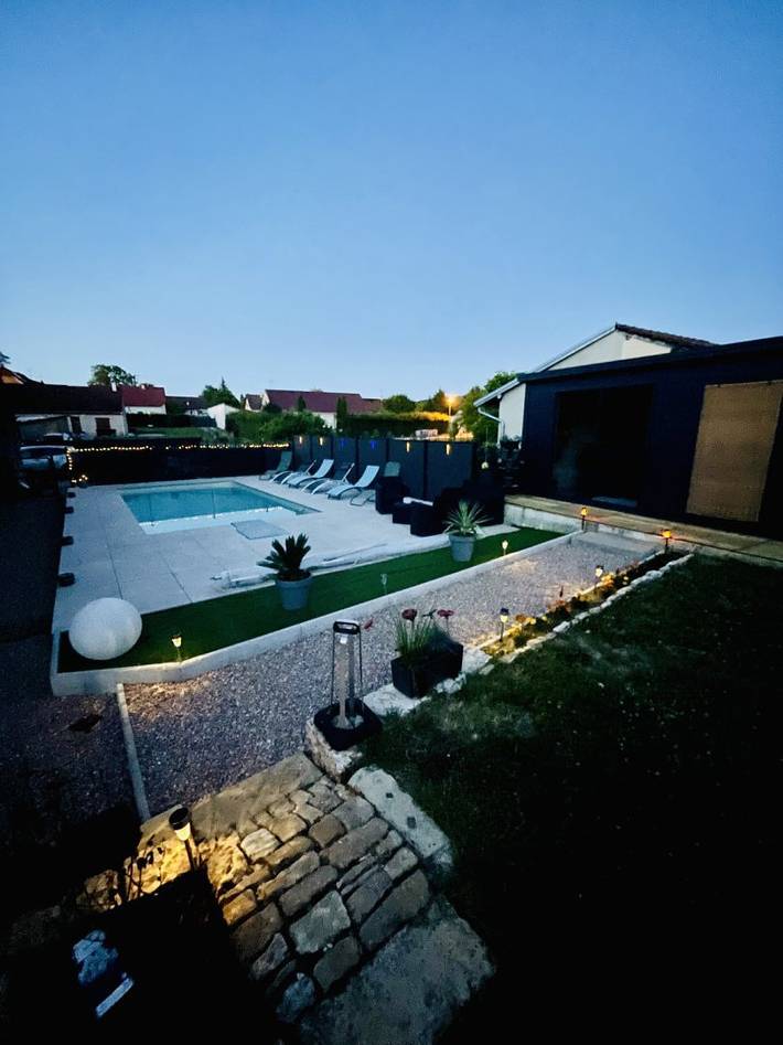 Chambre d’hôte pour 2 personnes, avec jardin ainsi que piscine et jacuzzi dans le Jura - 3