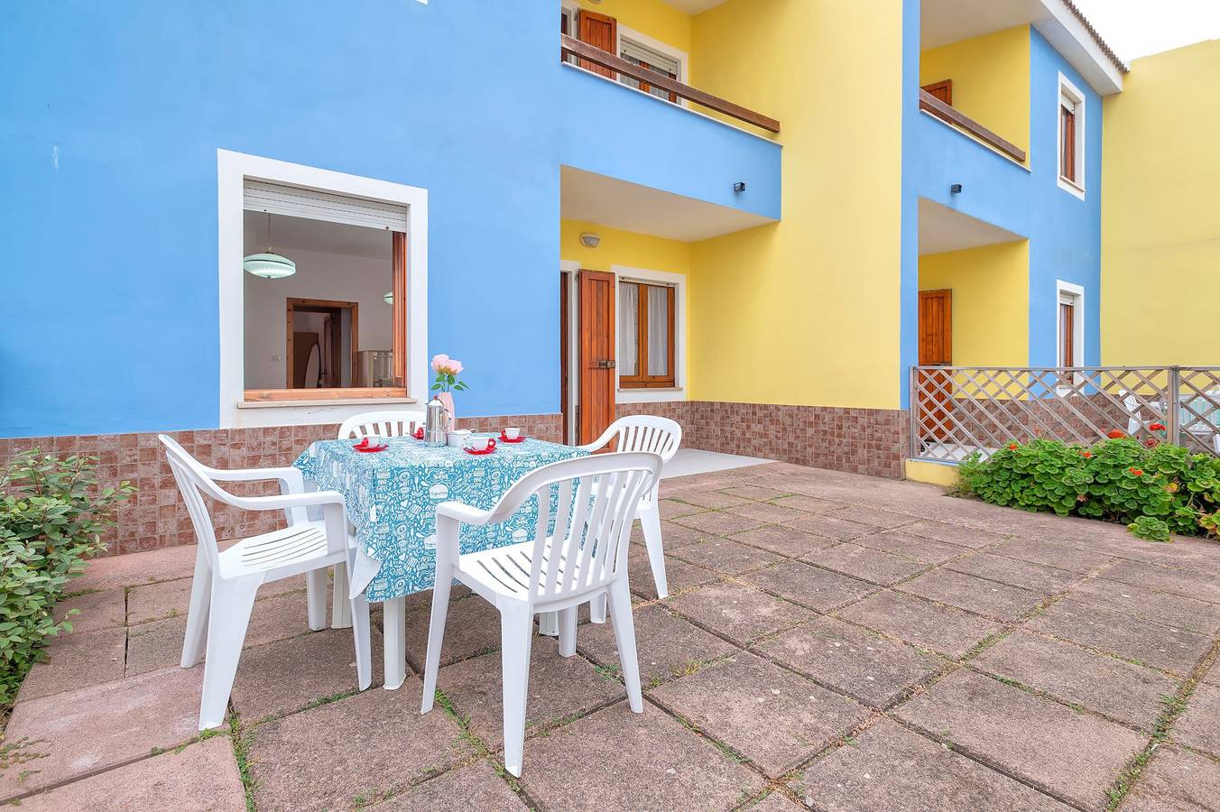Appartamento intero, Appartamento 'Brezza Marina 4' con giardino privato in Lu Bagnu, Castelsardo