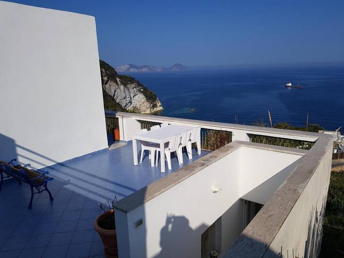 Gîte pour 5 personnes, avec vue et balcon à Ponza - 3
