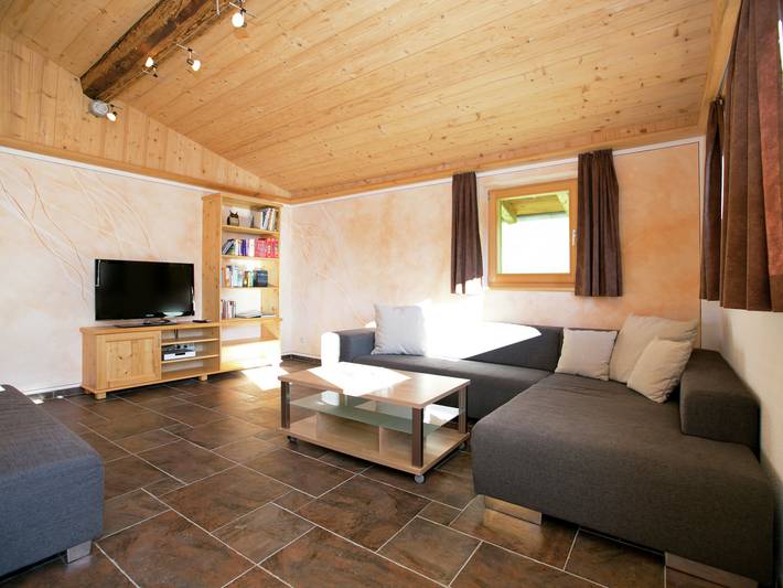 Chalet für 11 Personen, mit Whirlpool und Balkon sowie Garten, kinderfreundlich in SkiWelt Wilder Kaiser - Brixental - 2