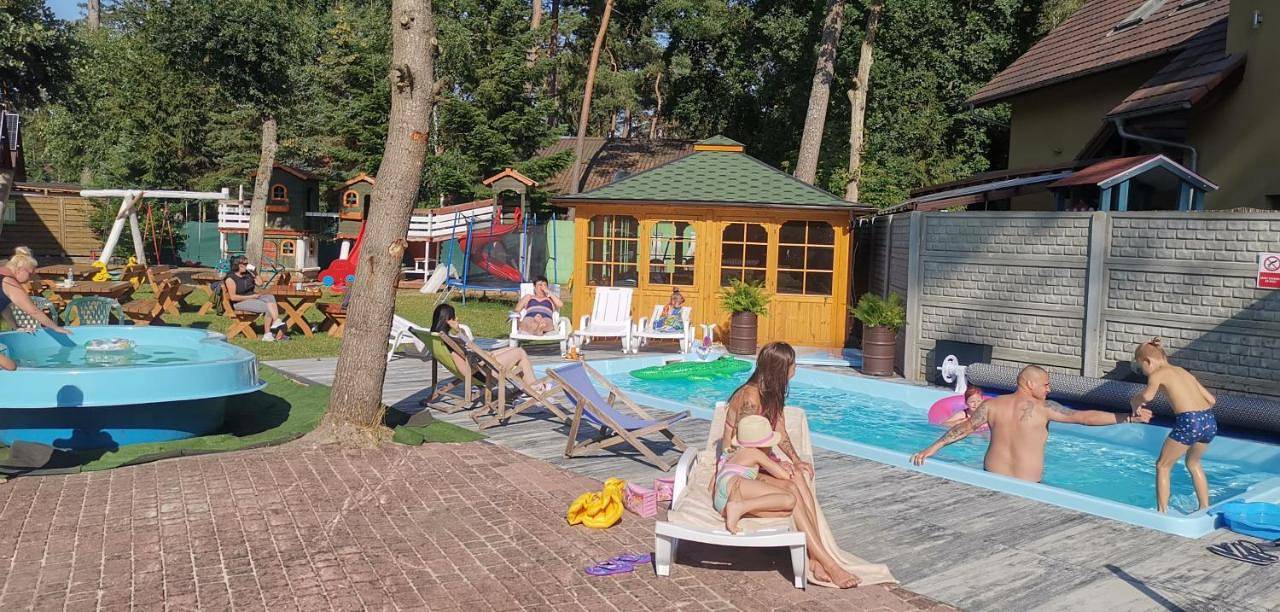 Pod Filarami Pobierowo in Pobierowo, Powiat gryficki