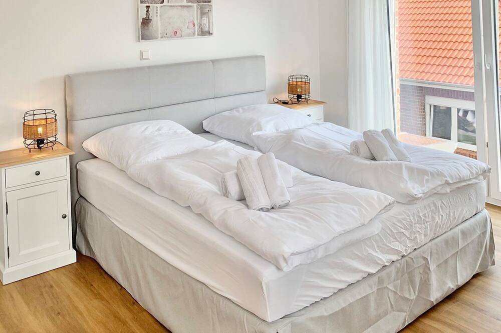 Haus Luke, Neues Ferienhaus für Familien mit Garten und Sauna in Eckwarden, Butjadingen