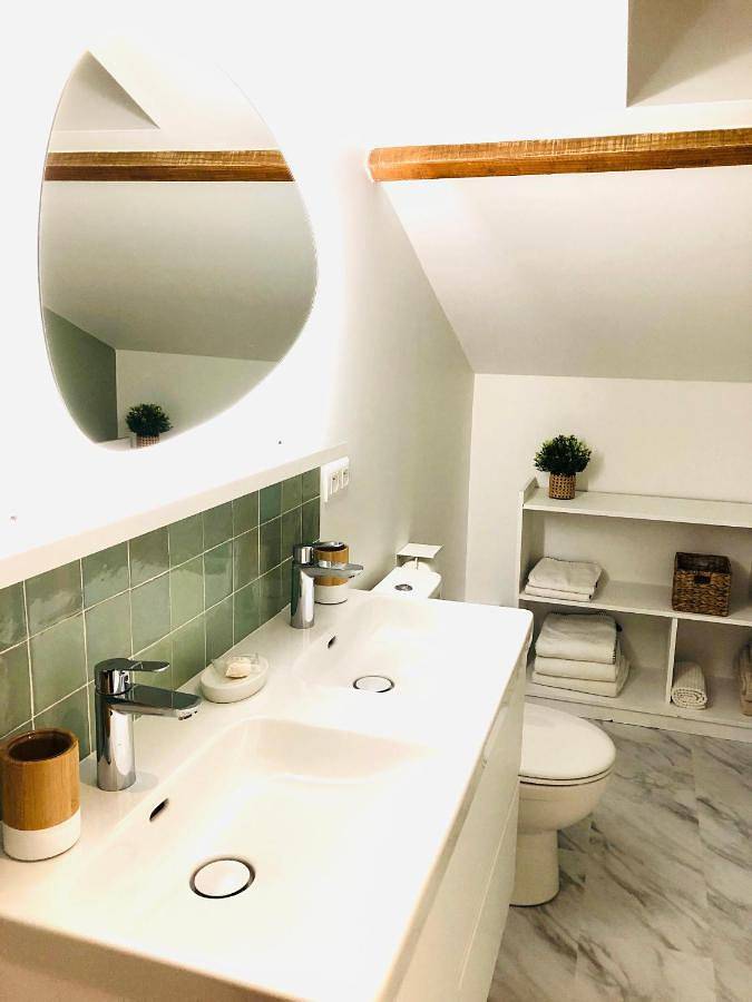 Double Room with Private Bathroom in Saubrigues, Côte d’Argent