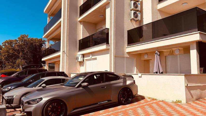 Ferienwohnung für 6 Personen, mit Terrasse in Dramalj