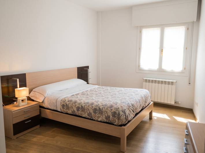 Entire apartment, Elegant apartment in Briones, 100 sqm, with terrace and parking in Briones, La Rioja Province