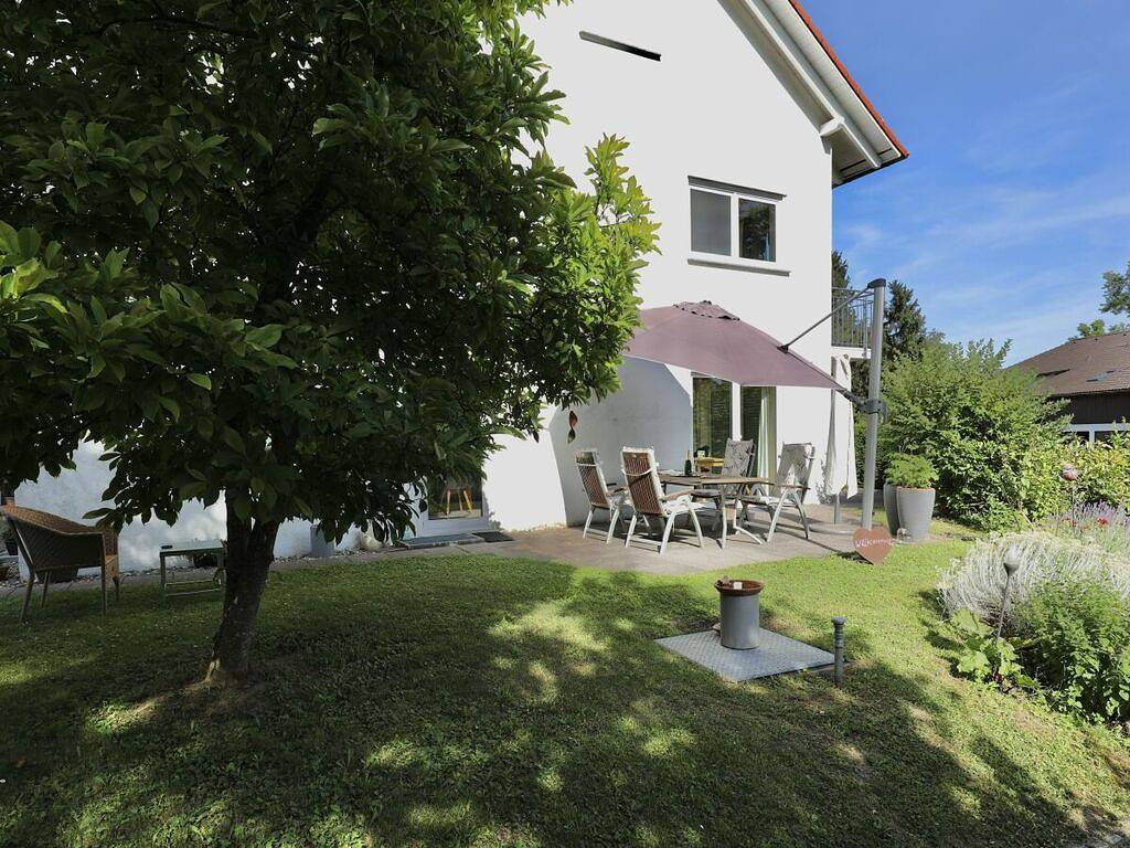 Apartment nahe Bodensee für 2 Von Belvilla in Gaienhofen, Untersee