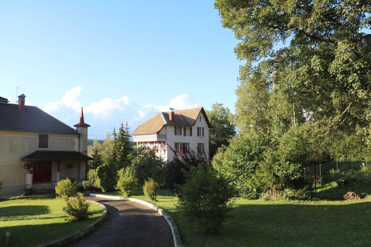 Five-Bedroom House in Mouthe-Lac et Mont d’Or, Jura Francais
