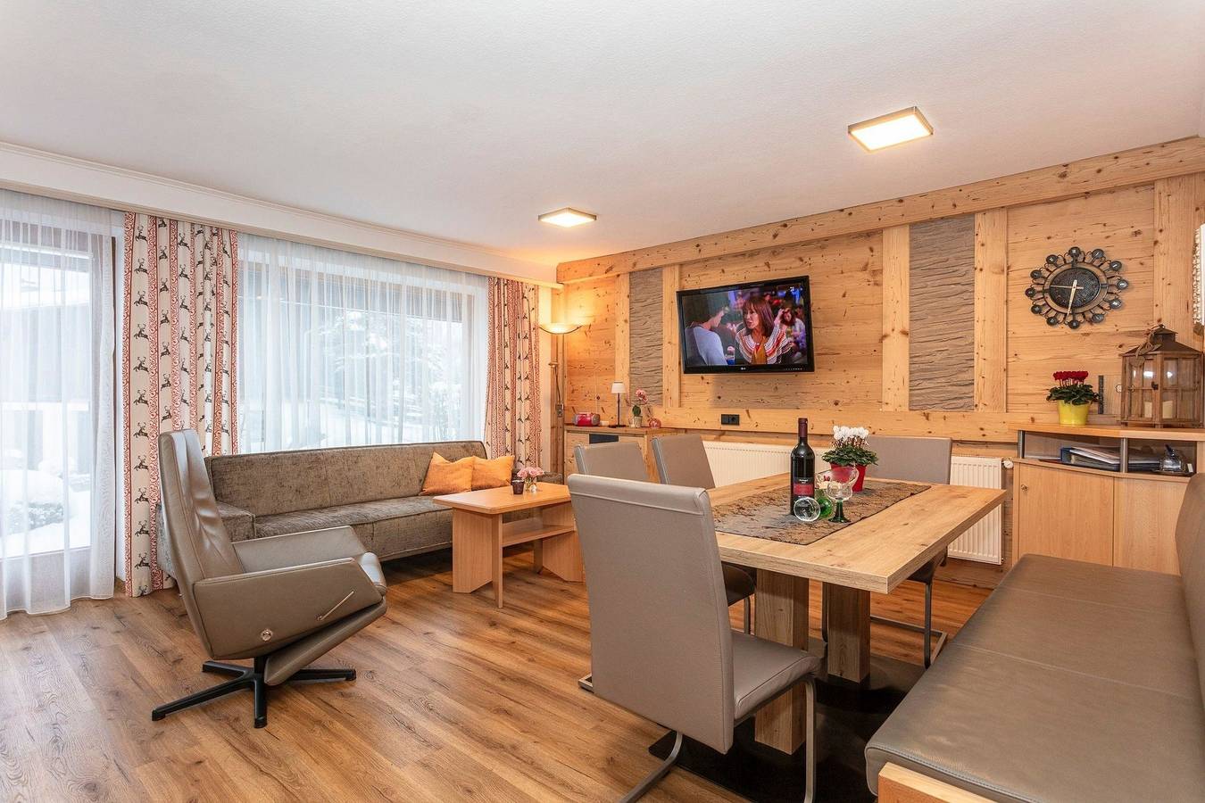 Ganze Ferienwohnung, Haus Mitterhorn im Pillerseetal - Ferienwohnung B in Loferer und Leoganger Steinberge, Sankt Ulrich am Pillersee