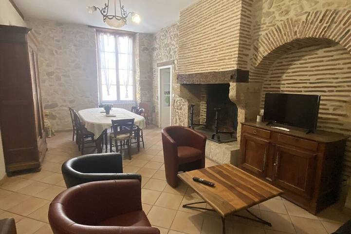 Location de vacances pour 10 personnes à Casteljaloux