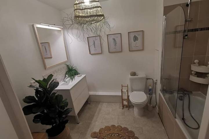 Gîte pour 4 personnes, avec balcon, animaux acceptés à Bondy - 3