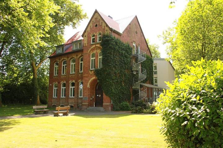 Hotel, mit Terrasse und Garten sowie Ausblick