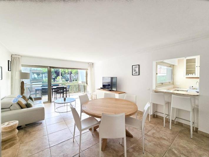 Gîte pour 4 personnes, avec vue et terrasse dans Bijou Plage Cannes