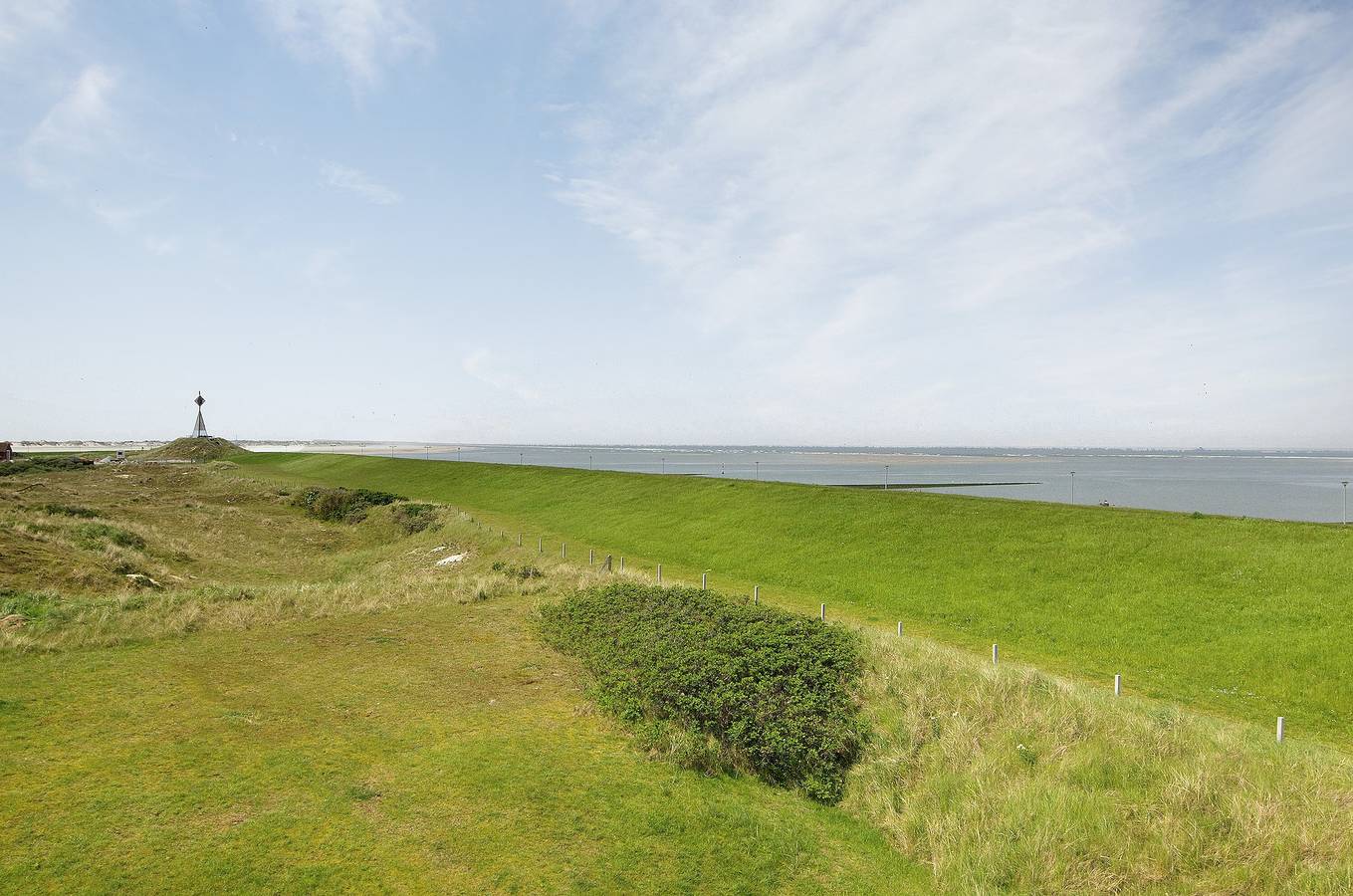 Ganze Wohnung, Ferienwohnung 'Strandhus Uiterst-hörn Utkiek' mit Balkon und Wlan in Baltrum