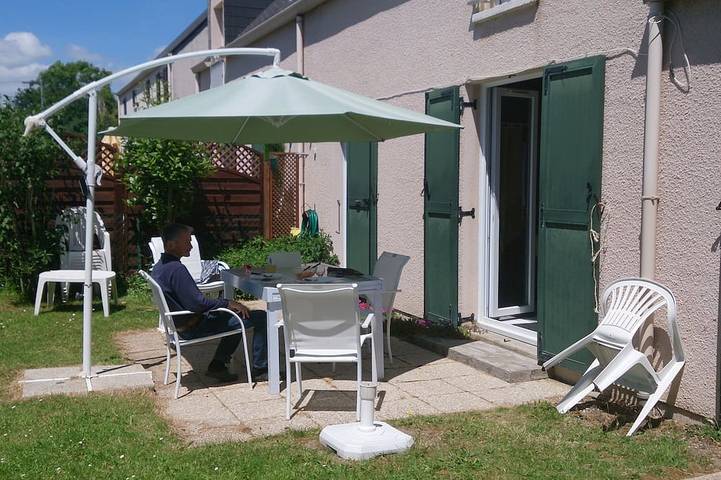 Gîte pour 9 personnes, avec jardin