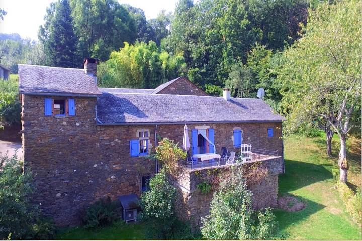 Gîte pour 6 personnes, avec jardin