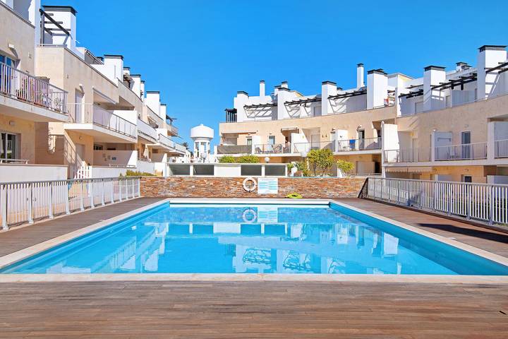 Apartamento de férias para 4 pessoas, com jardim e varanda em Tavira