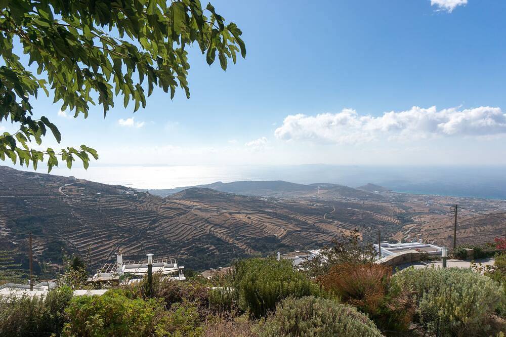 Villa for 4 People in Tinos, Cyclades