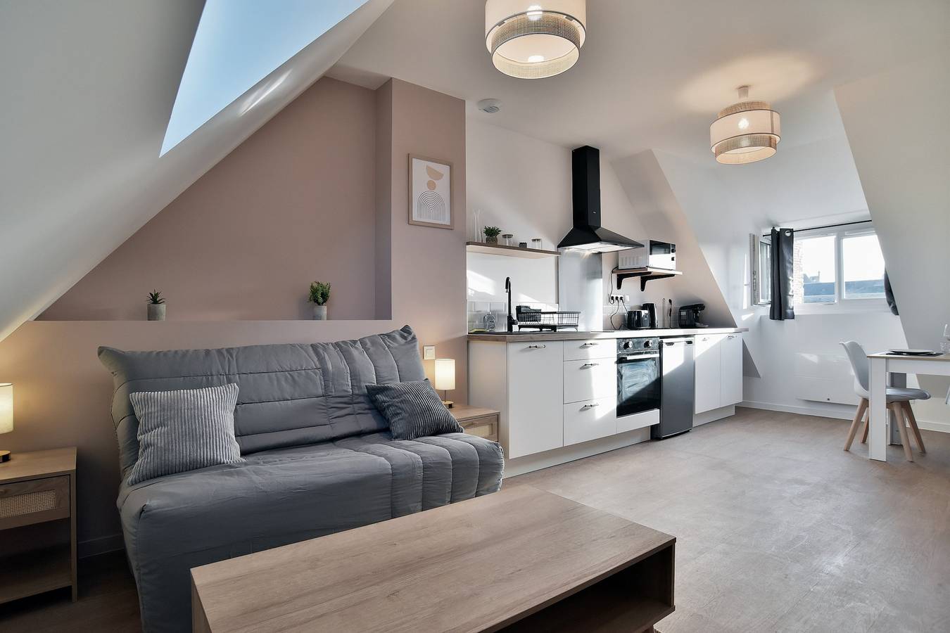 Apartamento entero, Les Trois Rois 5 - Centre Avranches in Avranches, Bahía del Monte Saint-Michel