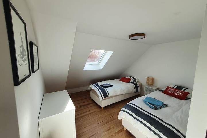 Location de vacances pour 8 personnes, avec terrasse et jardin, animaux acceptés dans Plage du palue du Cosquer - 4