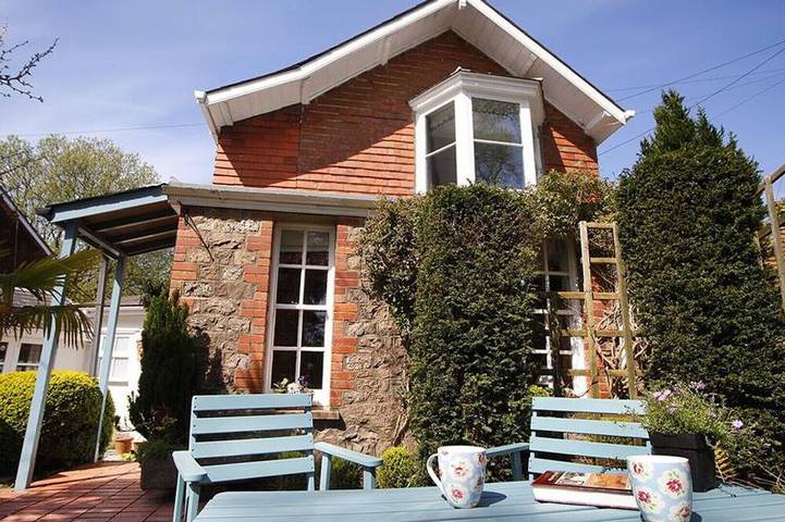 Holiday rental for 2 people in Gower