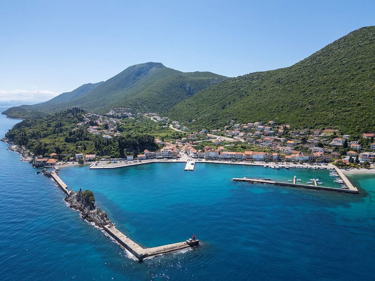 Ganze Wohnung, Ferienwohnung für 5 Personen mit Balkon/Terrasse in Trpanj, Peljesac