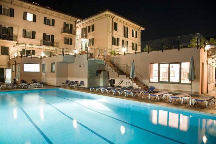 Hôtel pour 2 personnes, avec piscine, animaux acceptés à Lenno - 3