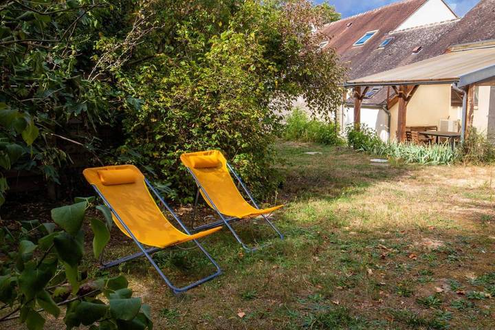 Location de vacances pour 2 personnes, avec jardin ainsi que vue et terrasse à Villiers-sous-Grez - 2