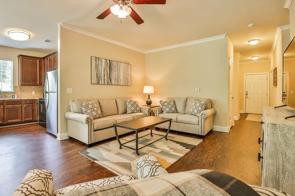 Ganze Wohnung, Bequem zu Downtown Atlanta & Suntrust Park - tierfreundlich! in Cobb County