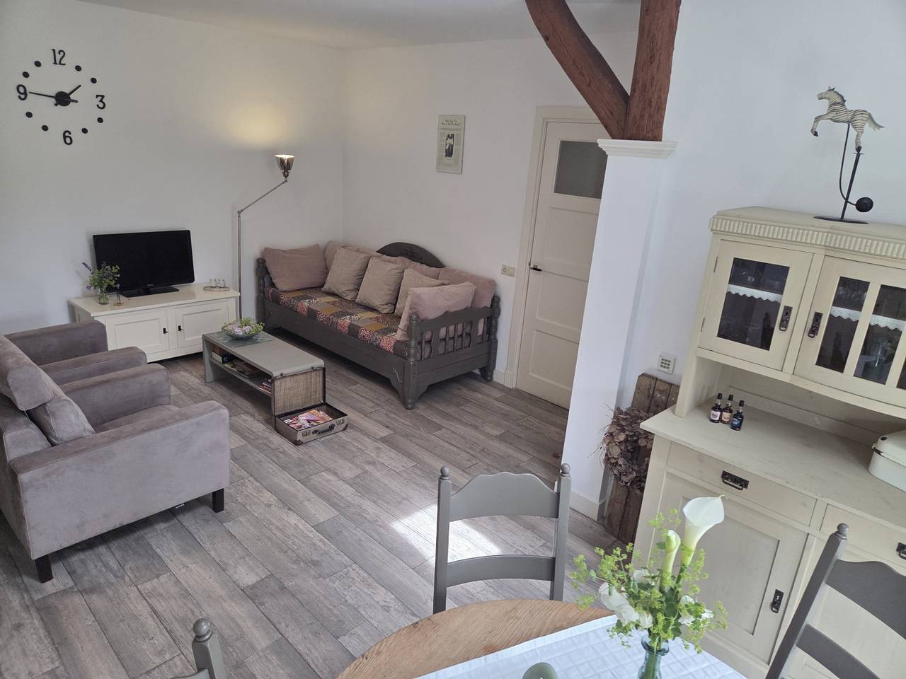 Ganze Wohnung, Gemütliche 2-3P. Wohnung in einem Bauernhaus in Bemmel, auch für Behinderte geeignet in Bemmel, Betuwe