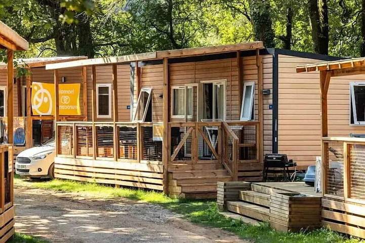 Mobil home pour 6 personnes à Sainte-Catherine-de-Fierbois