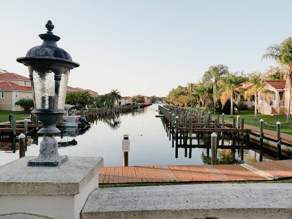 Homosassa River Waterfront, Dock, Kayaks, Golf Cart & Ev Charger! in Homosassa, Citrus County