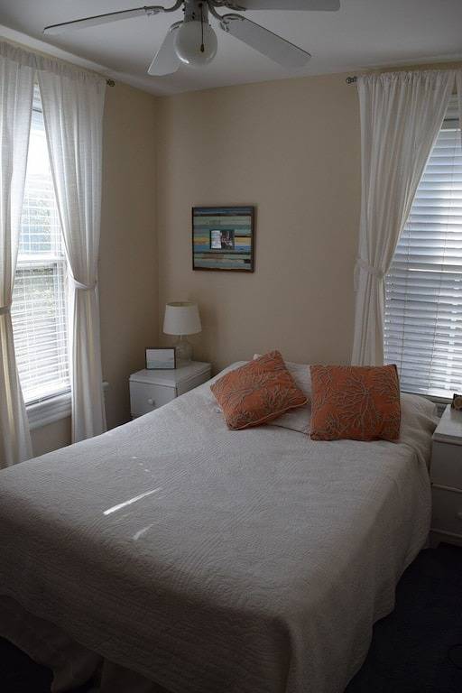 Wunderschöner Sommerurlaub in Bay Head mit privatem Pool, einen Block vom Meer entfernt in Bay Head, Ocean County