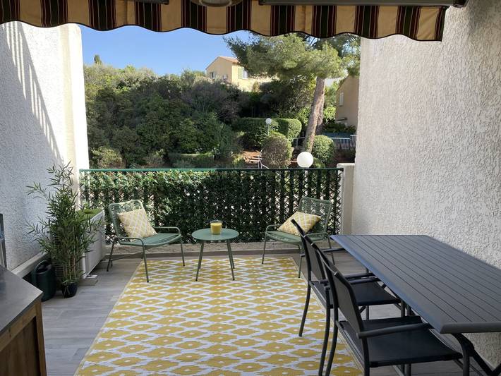 Gîte pour 4 personnes, avec piscine et terrasse à Bandol - 2