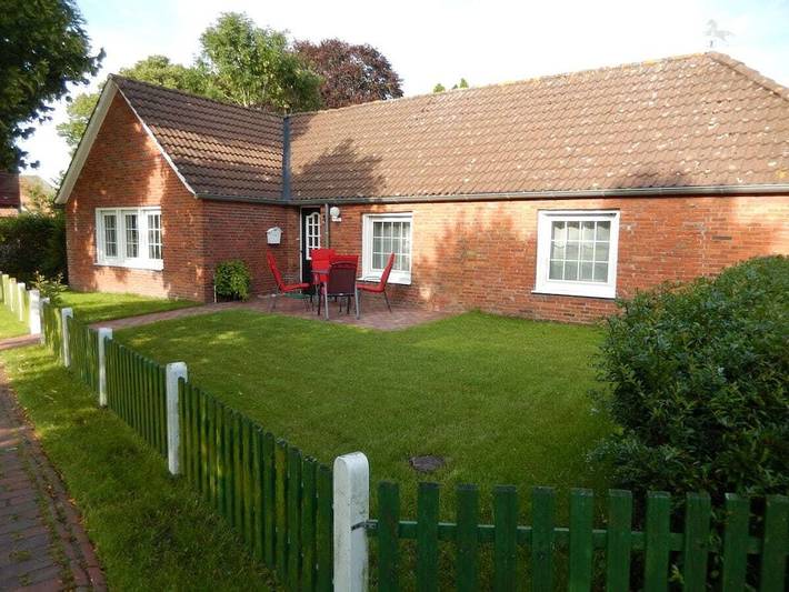Ferienhaus für 4 Personen, mit Terrasse in Loquard - 2