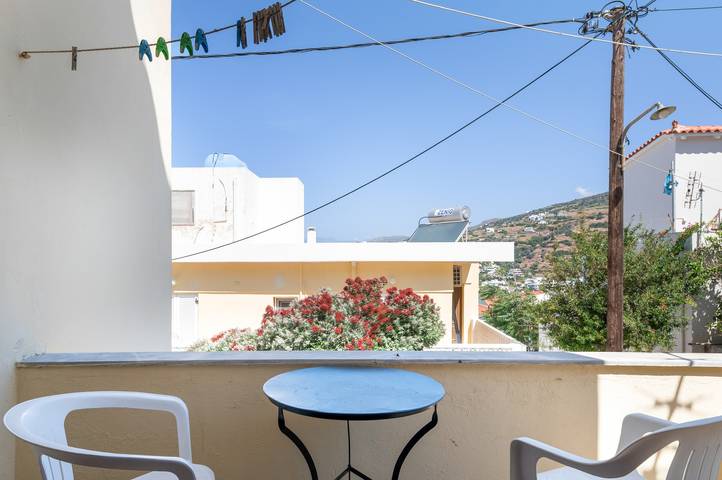 Gîte pour 2 personnes, avec Balcon et Jardin dans Andros - 3